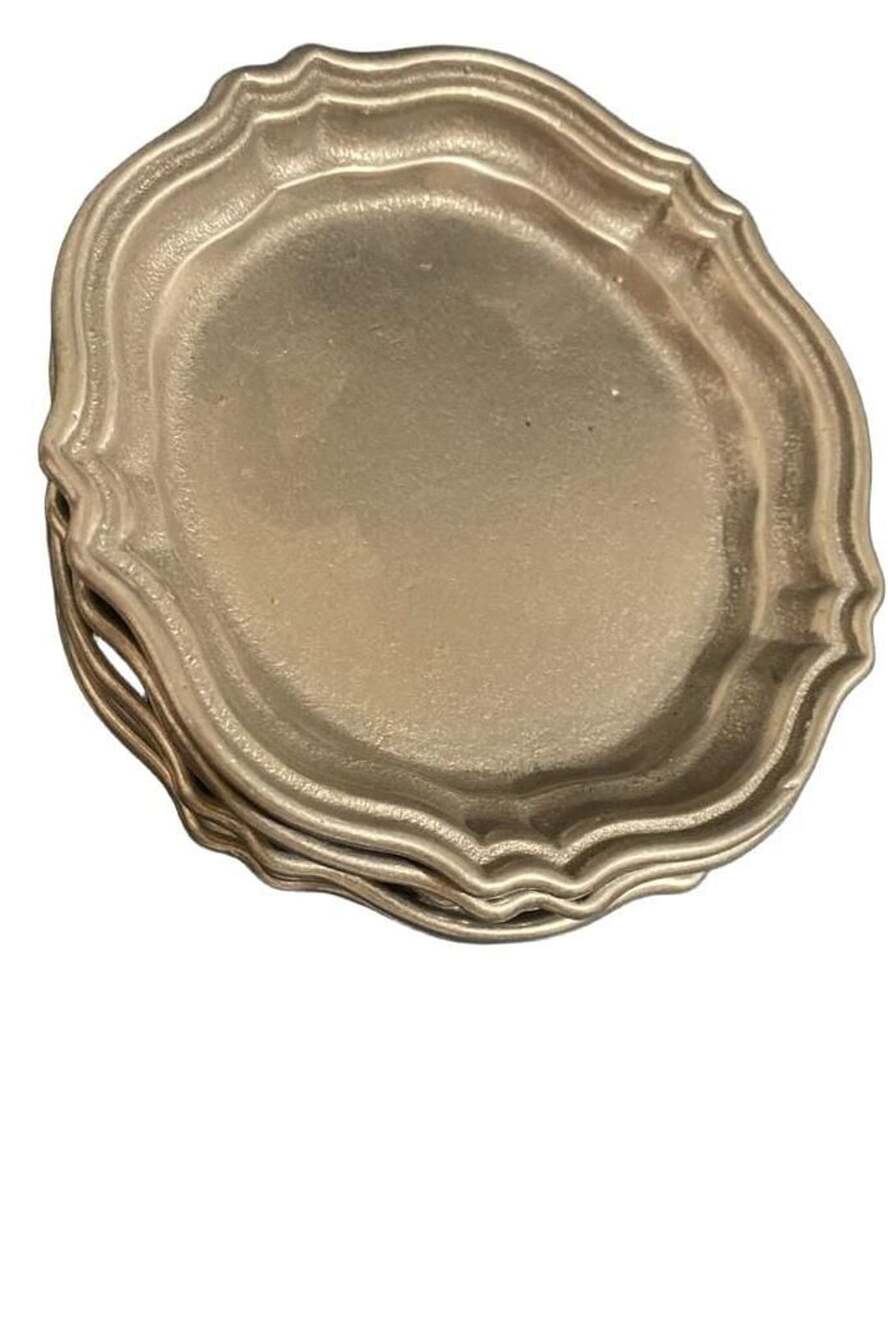 Oneida Vintage Cambridge Colonial Pewter Scalloped Coasters -6 count